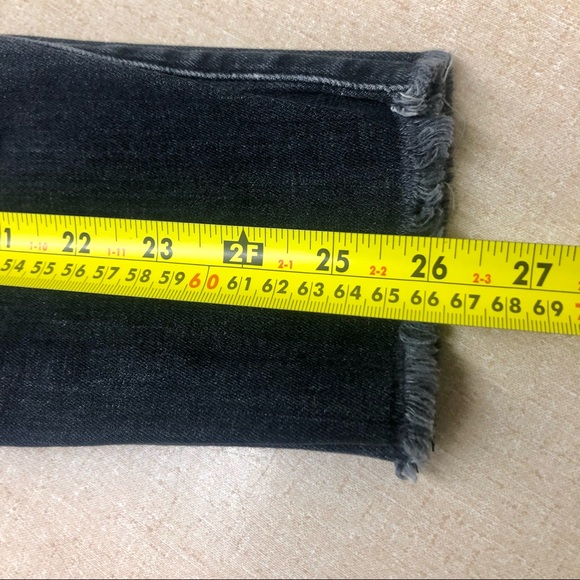 Current/Elliot Cropped Skinny Jeans Distressed Hems Faded Black 27 Waist - Picture 10 of 12